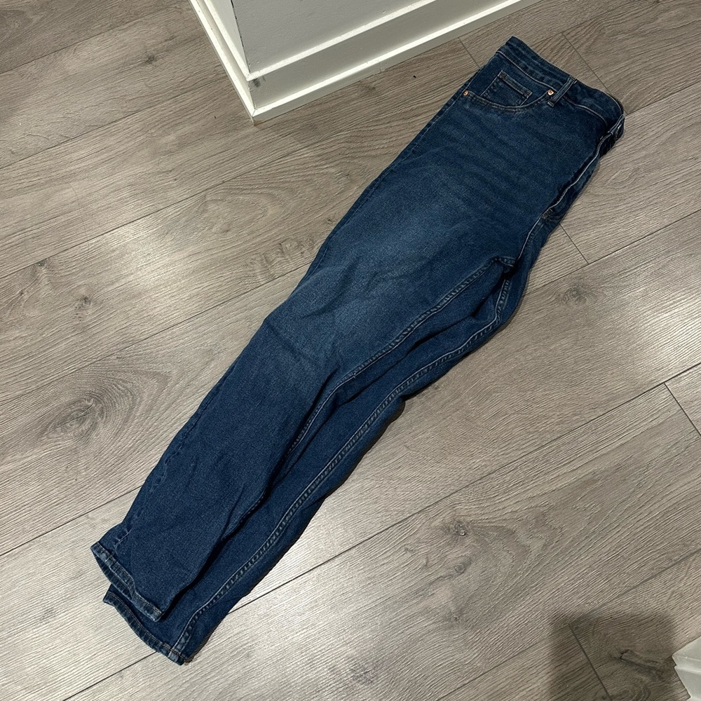 HM Denim Curve Jeans